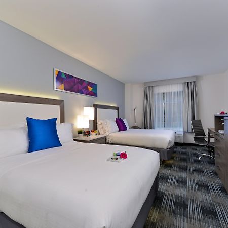 Holiday Inn Express & Suites San Diego - Mission Valley By Ihg Екстериор снимка